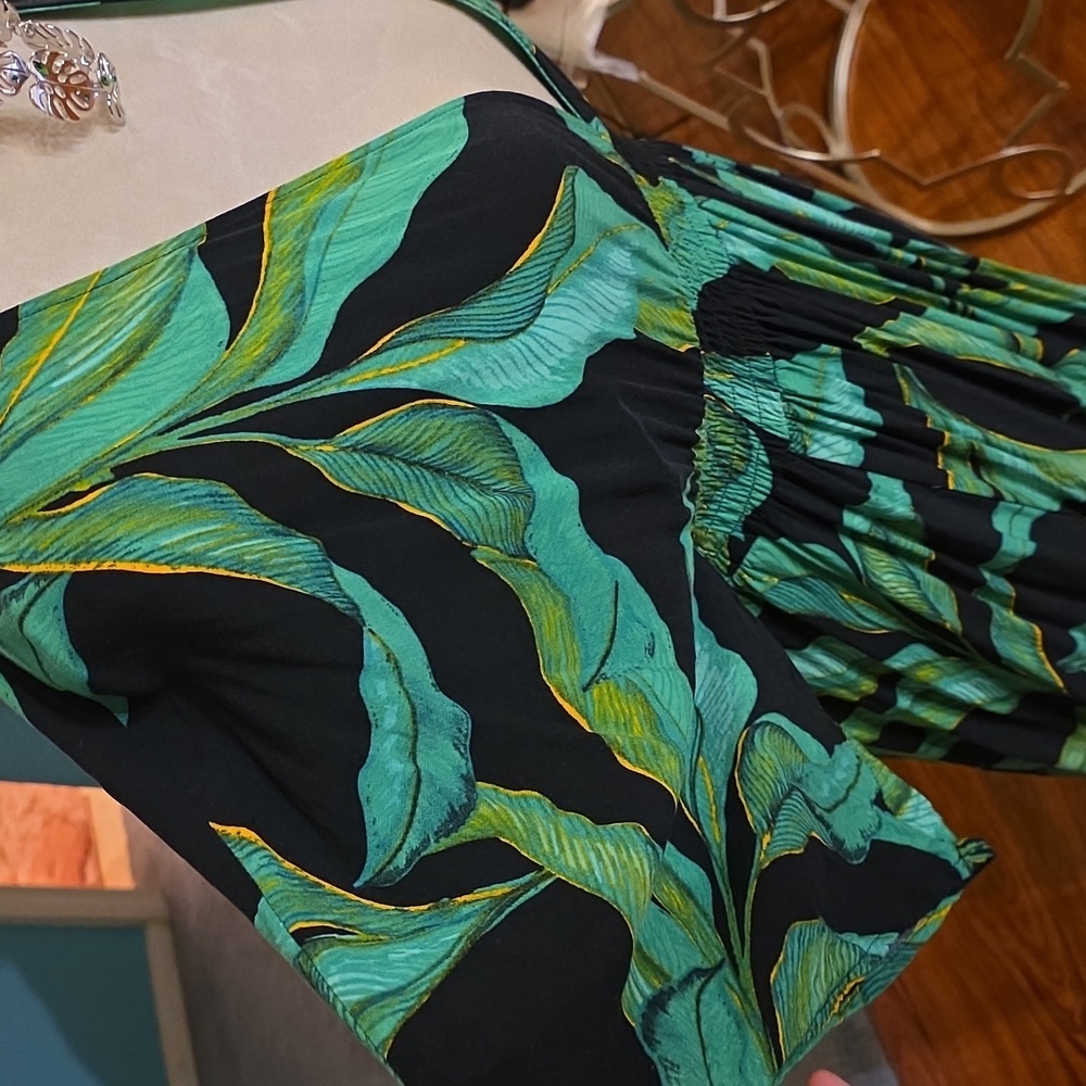 Forever 21 Beautiful Green Patterned Women's Dress - Picture 3 of 6